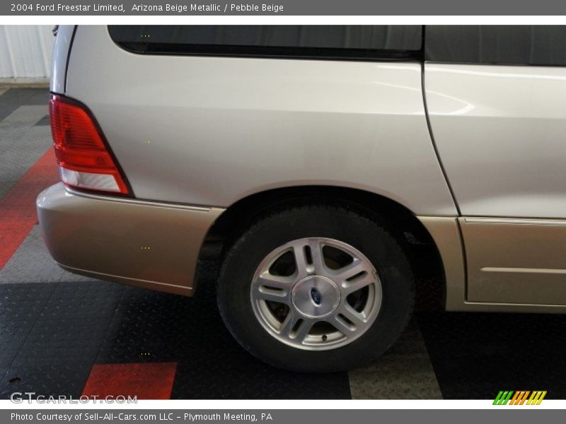 Arizona Beige Metallic / Pebble Beige 2004 Ford Freestar Limited