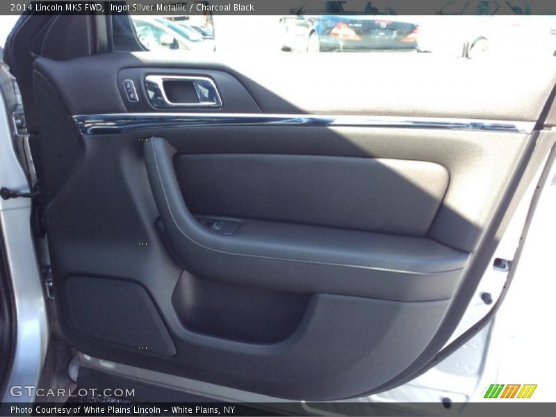 Ingot Silver Metallic / Charcoal Black 2014 Lincoln MKS FWD