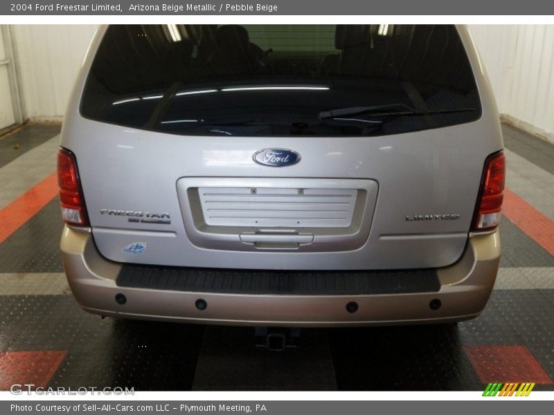 Arizona Beige Metallic / Pebble Beige 2004 Ford Freestar Limited