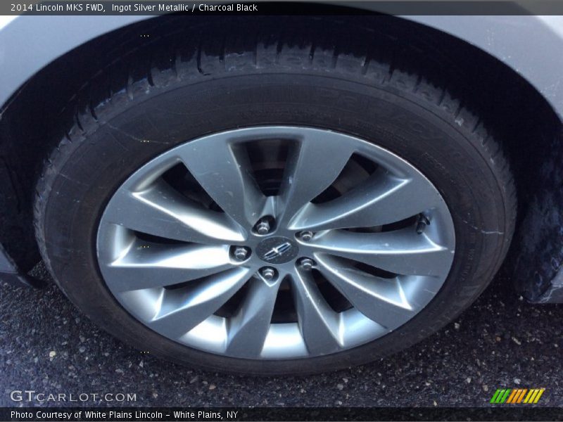 Ingot Silver Metallic / Charcoal Black 2014 Lincoln MKS FWD