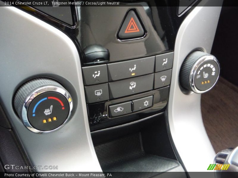 Tungsten Metallic / Cocoa/Light Neutral 2014 Chevrolet Cruze LT