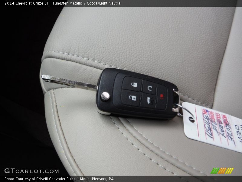 Tungsten Metallic / Cocoa/Light Neutral 2014 Chevrolet Cruze LT