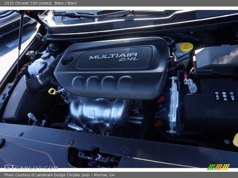 Black / Black 2015 Chrysler 200 Limited