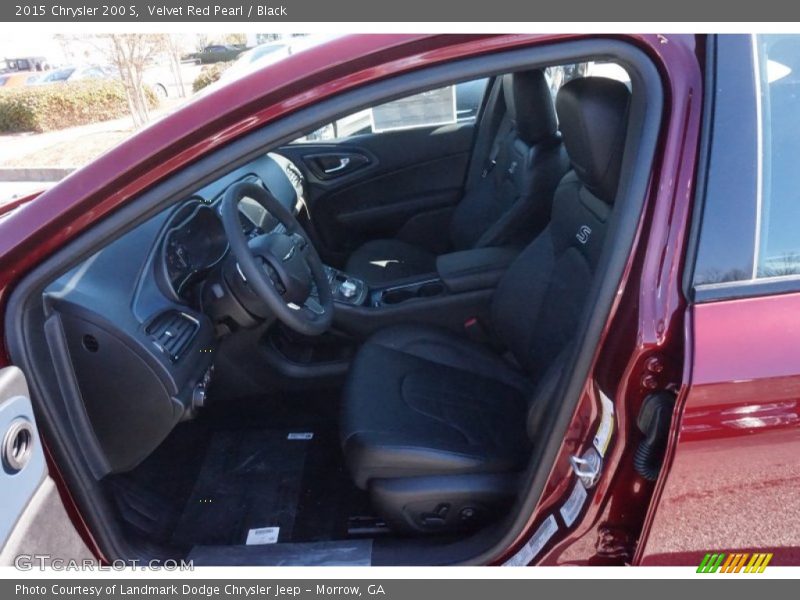 Velvet Red Pearl / Black 2015 Chrysler 200 S