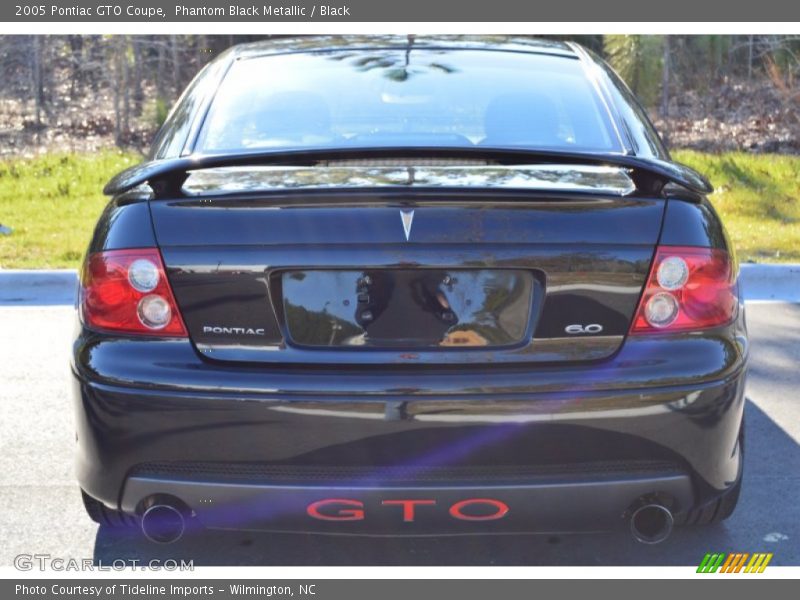 Phantom Black Metallic / Black 2005 Pontiac GTO Coupe