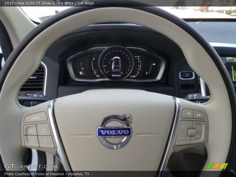 Ice White / Soft Beige 2015 Volvo XC60 T5 Drive-E