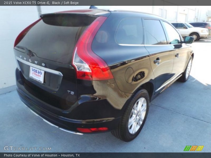 Black / Soft Beige 2015 Volvo XC60 T5 Drive-E