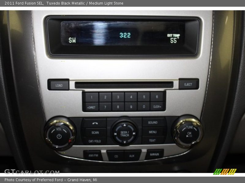 Tuxedo Black Metallic / Medium Light Stone 2011 Ford Fusion SEL