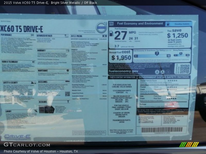 Bright Silver Metallic / Off Black 2015 Volvo XC60 T5 Drive-E