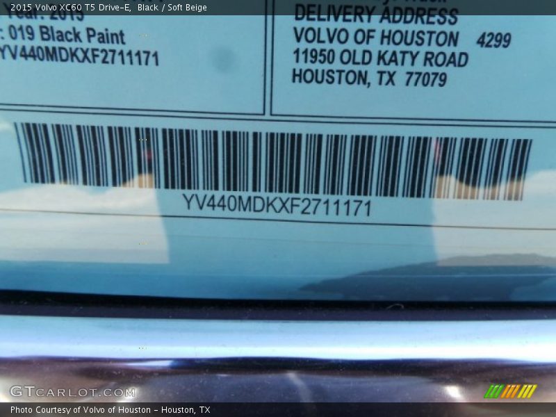 Black / Soft Beige 2015 Volvo XC60 T5 Drive-E
