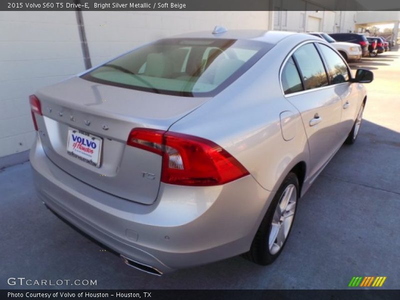 Bright Silver Metallic / Soft Beige 2015 Volvo S60 T5 Drive-E