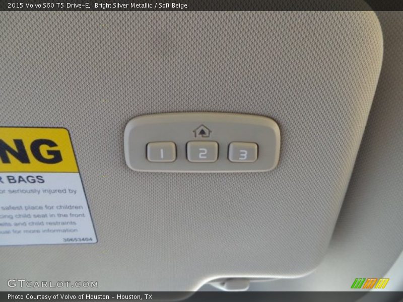 Bright Silver Metallic / Soft Beige 2015 Volvo S60 T5 Drive-E