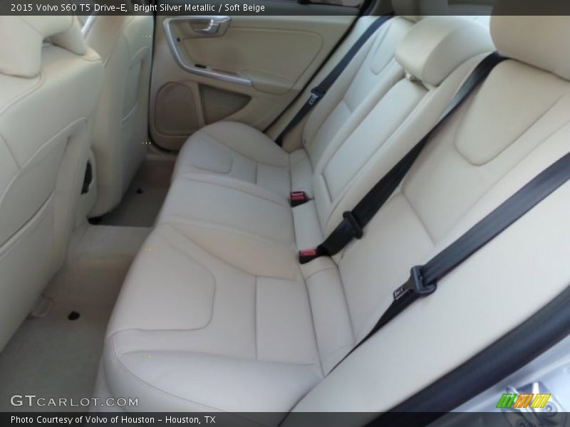Bright Silver Metallic / Soft Beige 2015 Volvo S60 T5 Drive-E