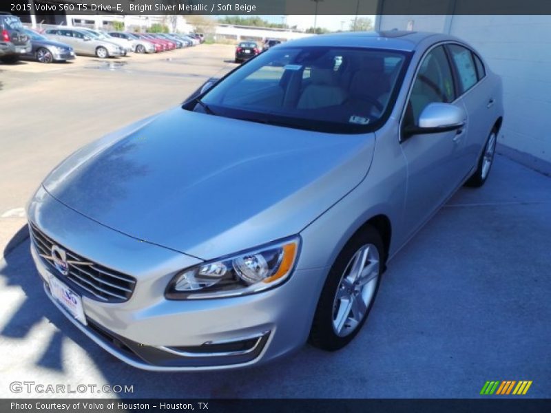 Bright Silver Metallic / Soft Beige 2015 Volvo S60 T5 Drive-E