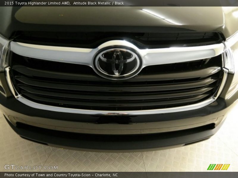 Attitude Black Metallic / Black 2015 Toyota Highlander Limited AWD