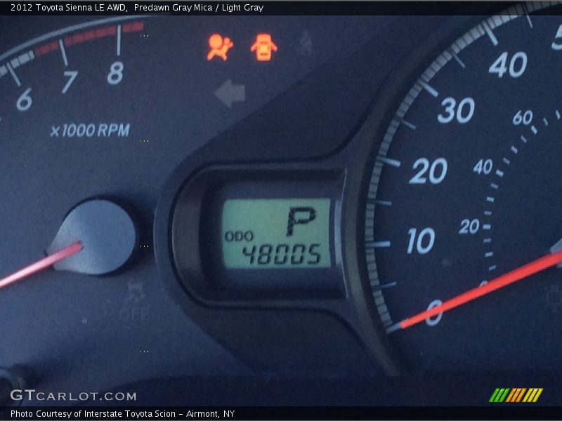 Predawn Gray Mica / Light Gray 2012 Toyota Sienna LE AWD