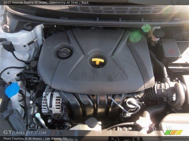 Shimmering Air Silver / Black 2015 Hyundai Elantra SE Sedan