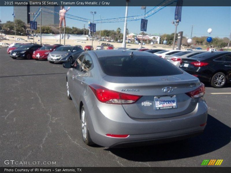 Titanium Gray Metallic / Gray 2015 Hyundai Elantra SE Sedan