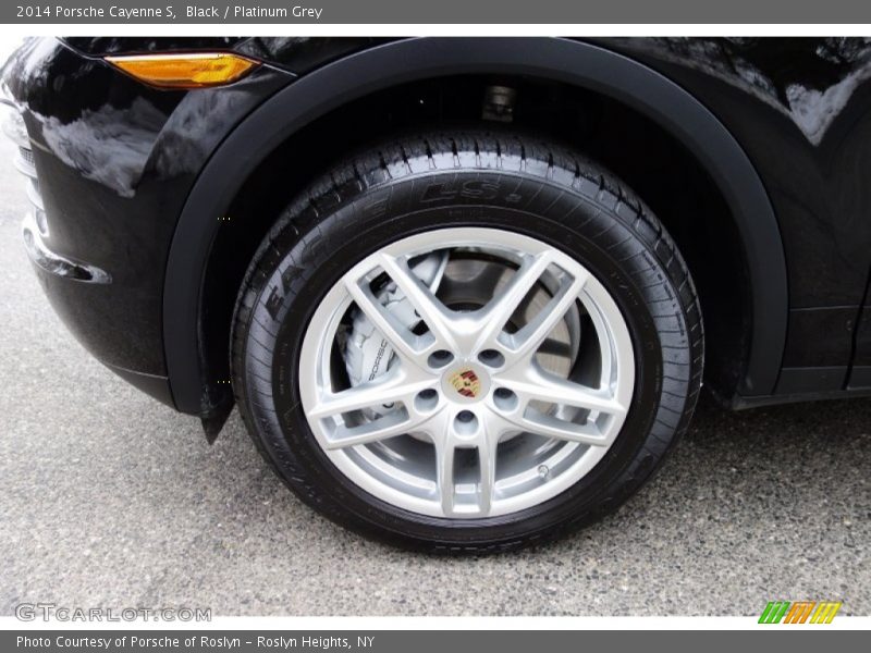 Black / Platinum Grey 2014 Porsche Cayenne S