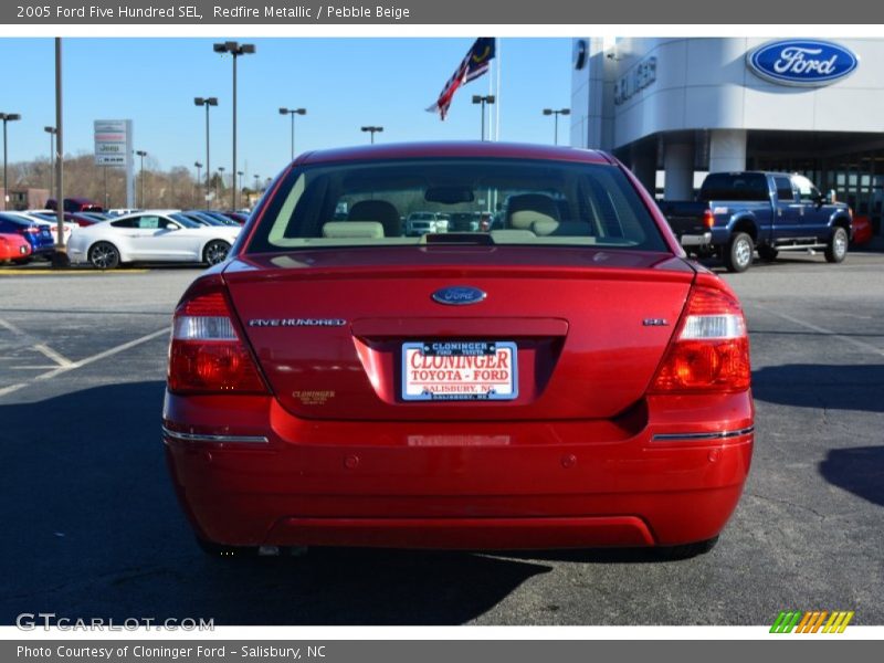 Redfire Metallic / Pebble Beige 2005 Ford Five Hundred SEL