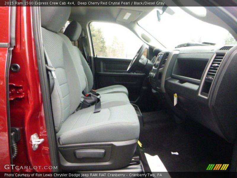  2015 1500 Express Crew Cab 4x4 Black/Diesel Gray Interior