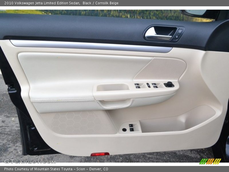 Black / Cornsilk Beige 2010 Volkswagen Jetta Limited Edition Sedan