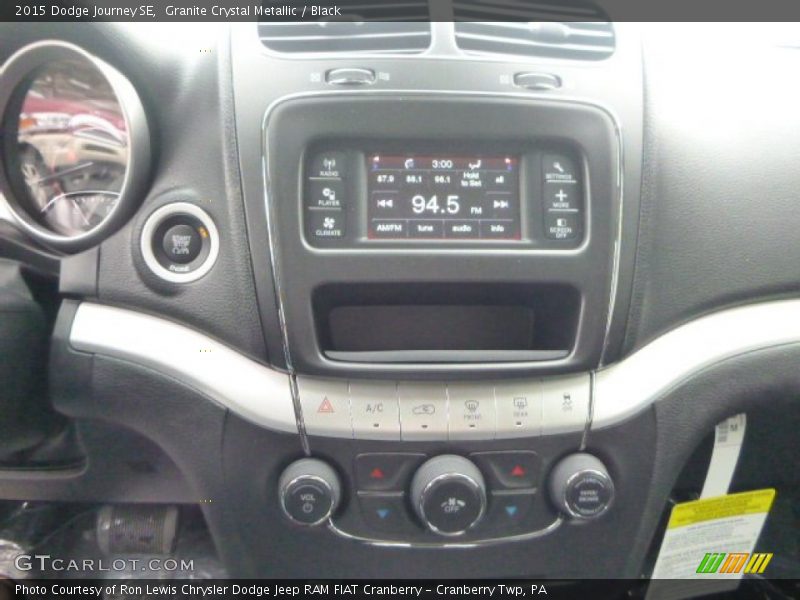 Granite Crystal Metallic / Black 2015 Dodge Journey SE