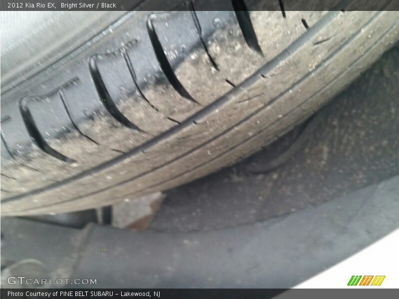 Bright Silver / Black 2012 Kia Rio EX