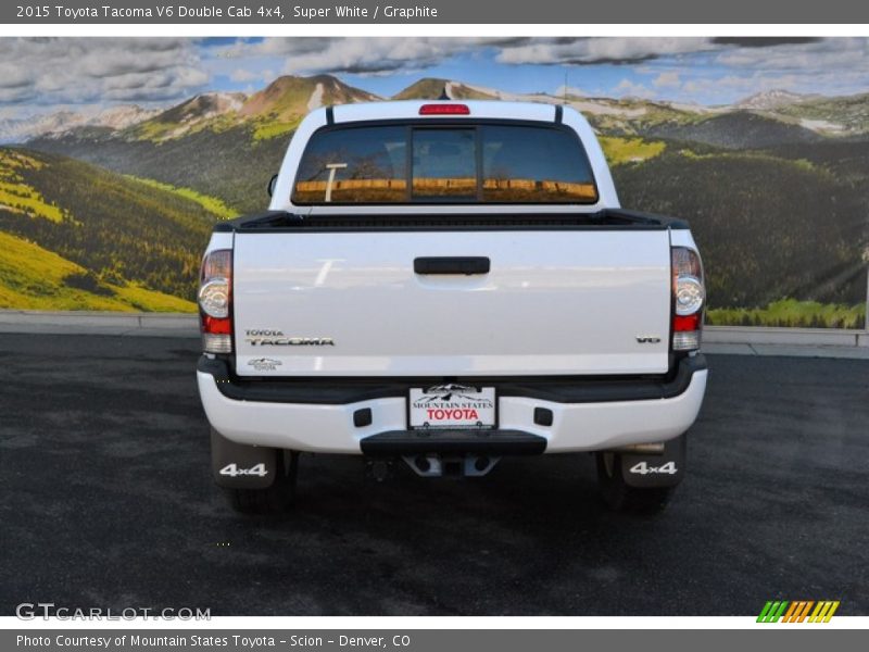 Super White / Graphite 2015 Toyota Tacoma V6 Double Cab 4x4