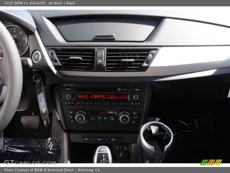 Jet Black / Black 2015 BMW X1 sDrive28i