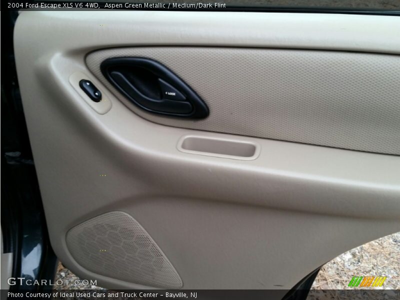 Aspen Green Metallic / Medium/Dark Flint 2004 Ford Escape XLS V6 4WD