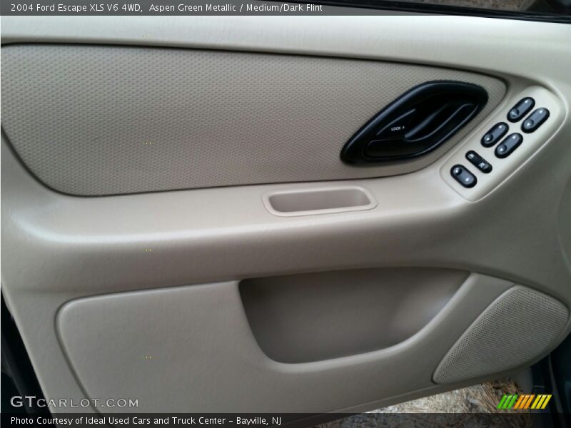 Aspen Green Metallic / Medium/Dark Flint 2004 Ford Escape XLS V6 4WD