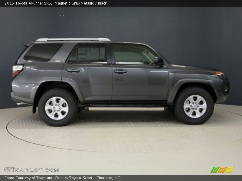 Magnetic Gray Metallic / Black 2015 Toyota 4Runner SR5