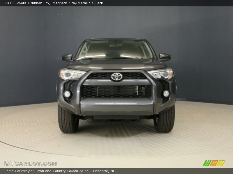 Magnetic Gray Metallic / Black 2015 Toyota 4Runner SR5