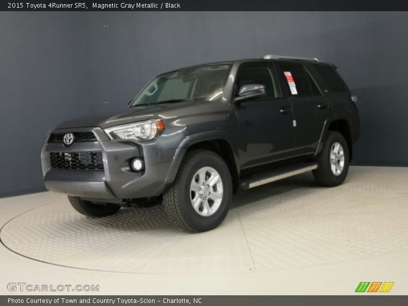 Magnetic Gray Metallic / Black 2015 Toyota 4Runner SR5