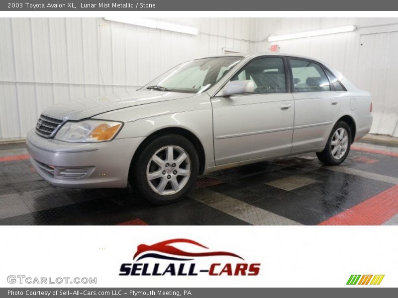 Lunar Mist Metallic / Stone 2003 Toyota Avalon XL