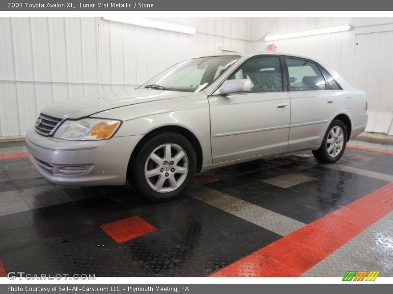 Lunar Mist Metallic / Stone 2003 Toyota Avalon XL