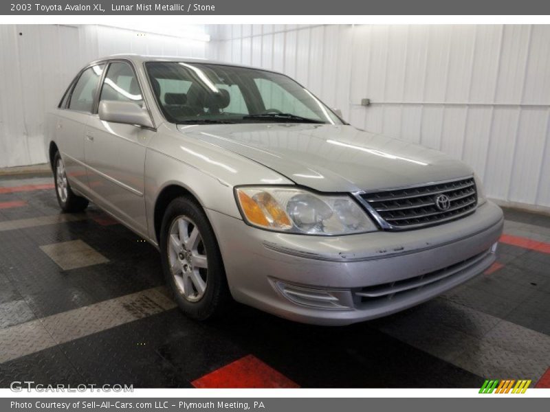 Lunar Mist Metallic / Stone 2003 Toyota Avalon XL
