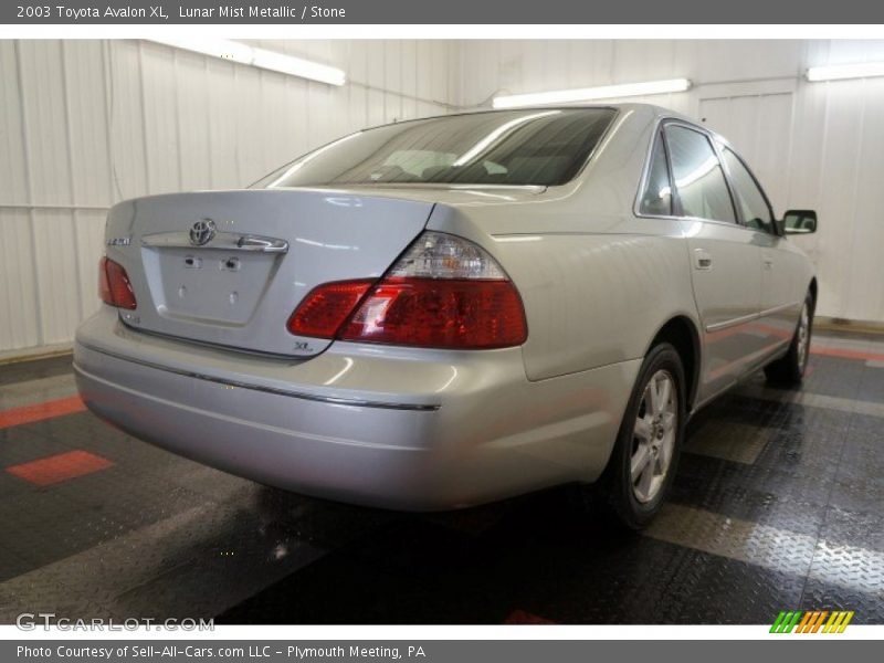 Lunar Mist Metallic / Stone 2003 Toyota Avalon XL