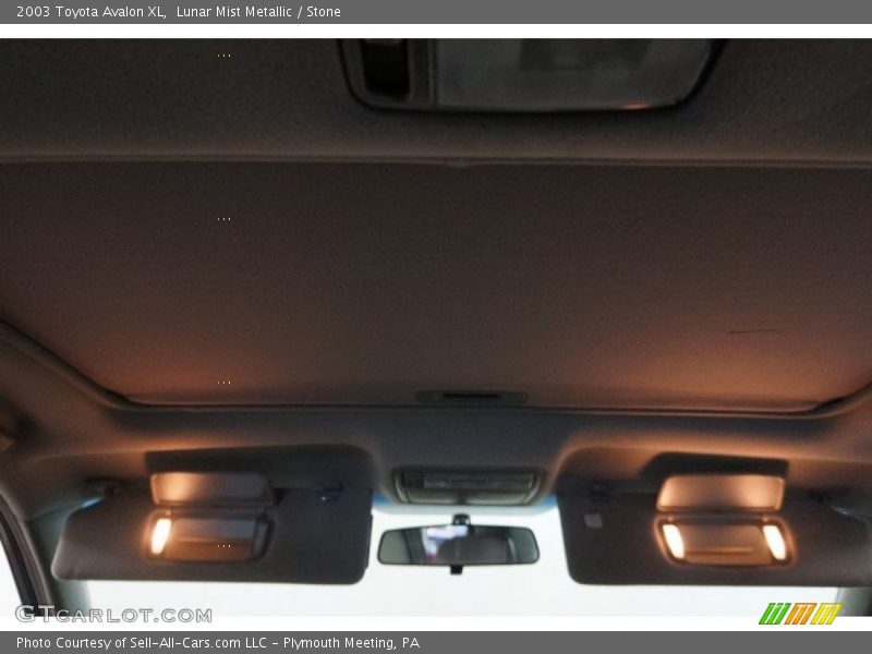Lunar Mist Metallic / Stone 2003 Toyota Avalon XL