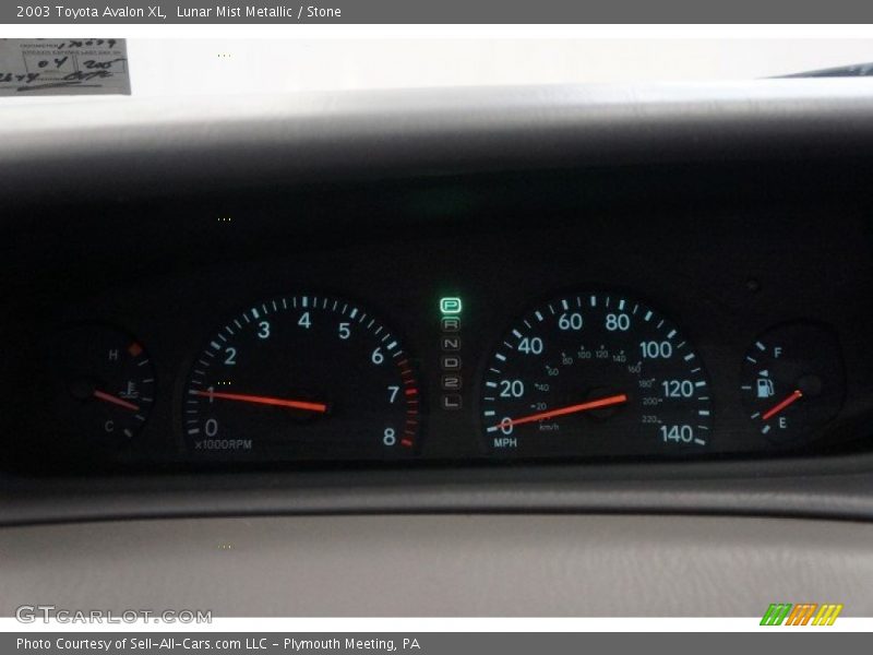 Lunar Mist Metallic / Stone 2003 Toyota Avalon XL