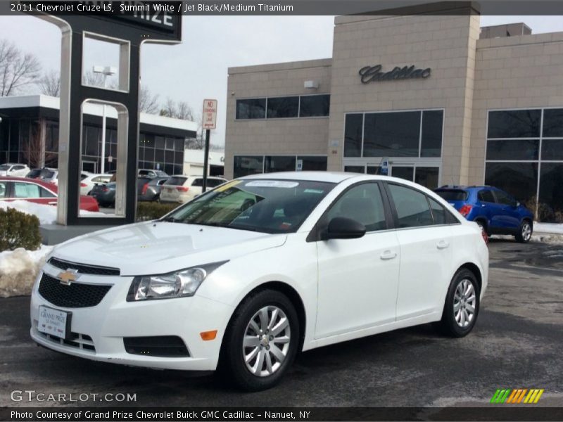 Summit White / Jet Black/Medium Titanium 2011 Chevrolet Cruze LS