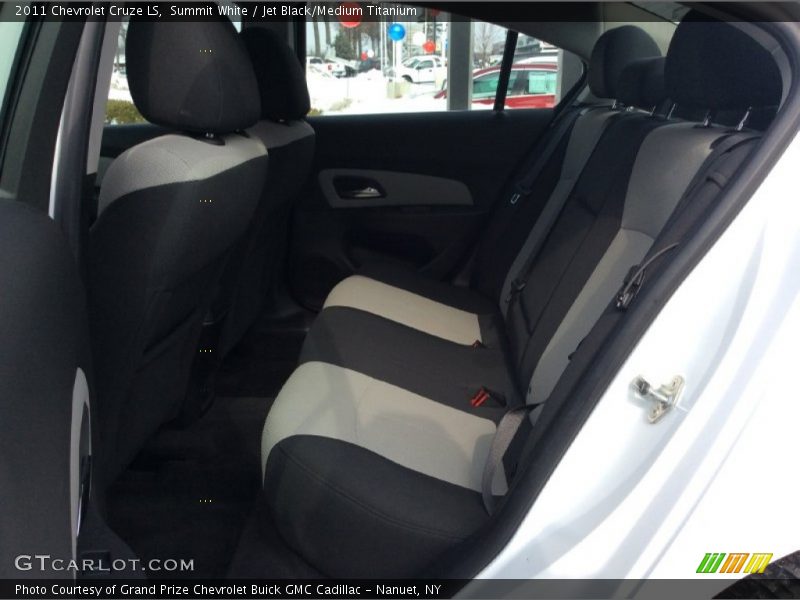 Summit White / Jet Black/Medium Titanium 2011 Chevrolet Cruze LS