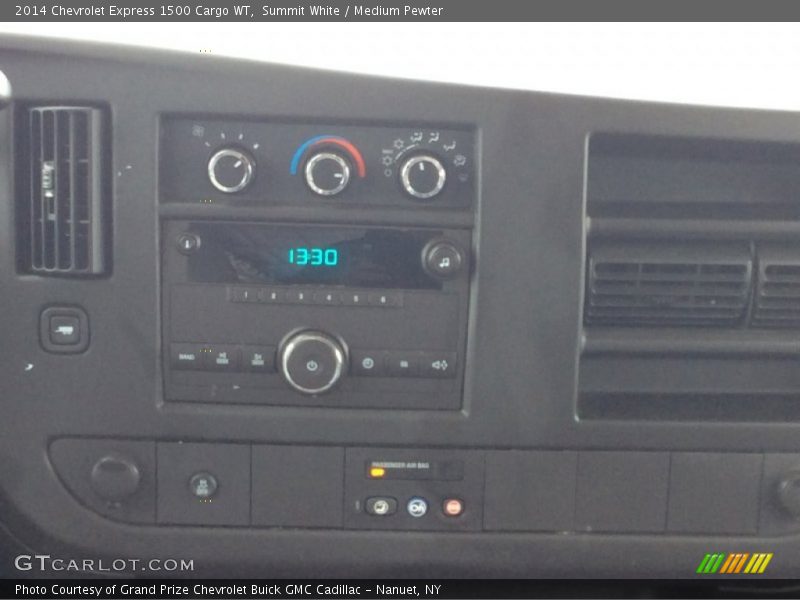 Summit White / Medium Pewter 2014 Chevrolet Express 1500 Cargo WT