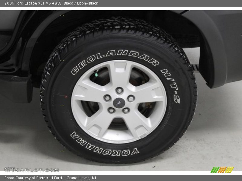  2006 Escape XLT V6 4WD Wheel