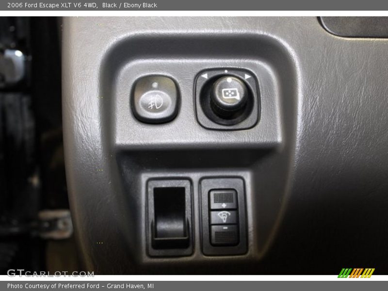 Controls of 2006 Escape XLT V6 4WD