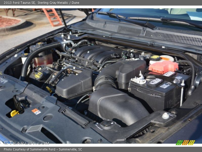 Sterling Gray Metallic / Dune 2013 Ford Taurus SE