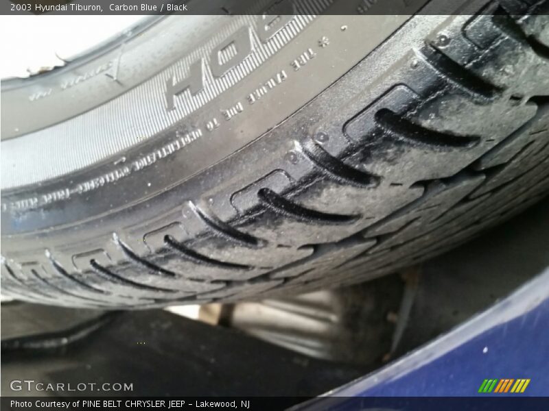 Carbon Blue / Black 2003 Hyundai Tiburon