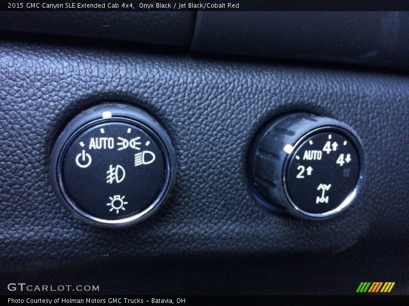 Controls of 2015 Canyon SLE Extended Cab 4x4