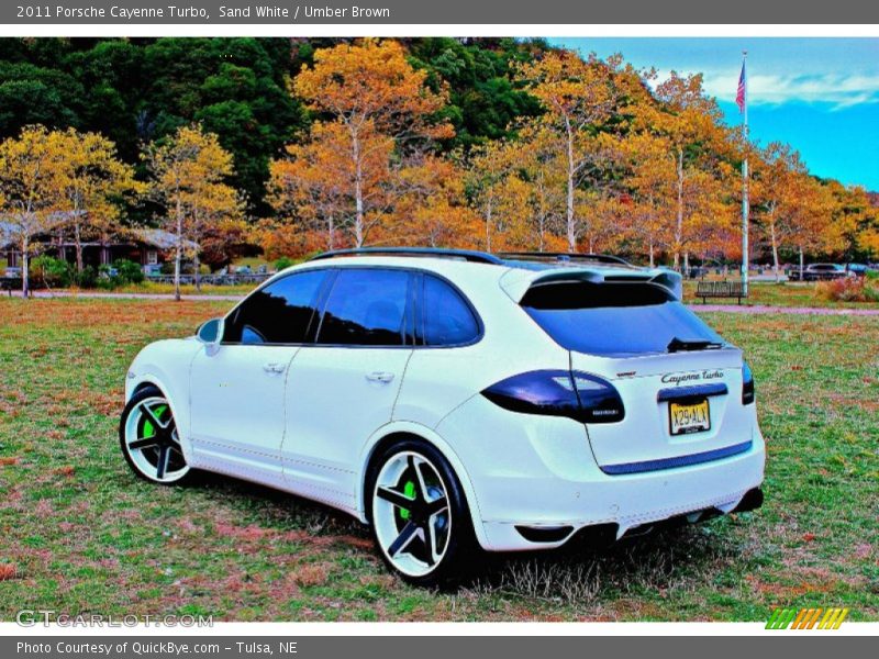Sand White / Umber Brown 2011 Porsche Cayenne Turbo